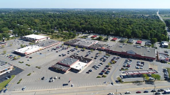 Georgetown Square : 6400 E. State Boulevard, Fort Wayne, IN 46815